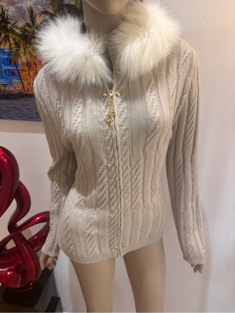 St. John Ivory white Cable-Knit Zip Cardigan Fox Fur Collar L 100% cashmere